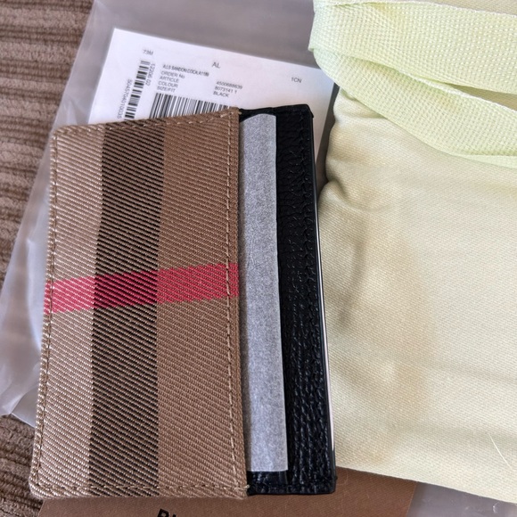 Burberry Plaid Patterns card holder - Picture 5 of 7